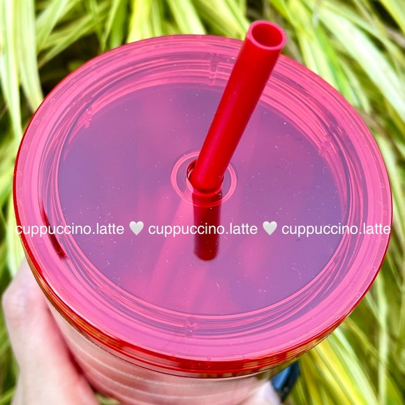 ❤️LAST ONE🤍Starbucks 2023 Holiday Candy Cane Gift Wrap Glitter Striped Tumbler - Picture 4 of 6